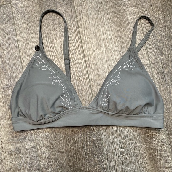 Lolë bikini top - Picture 1 of 3